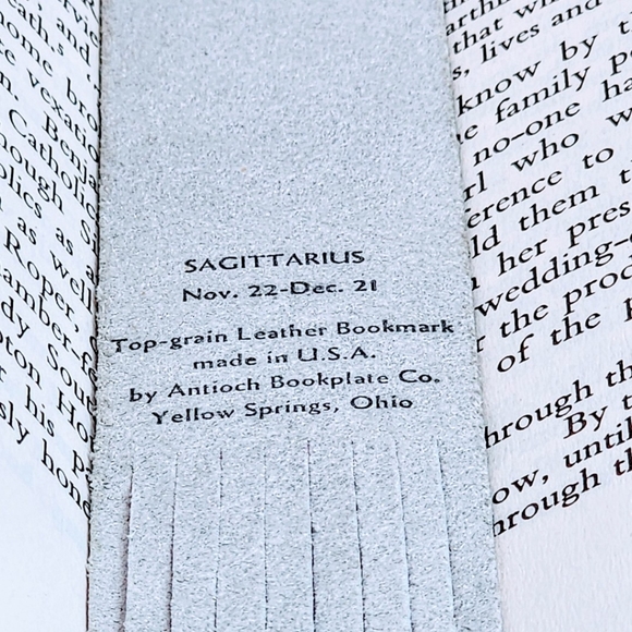 Top-Grain Leather Decorative Zodiac Bookmarks - Sagittarius Astrology Sign - Picture 6 of 9